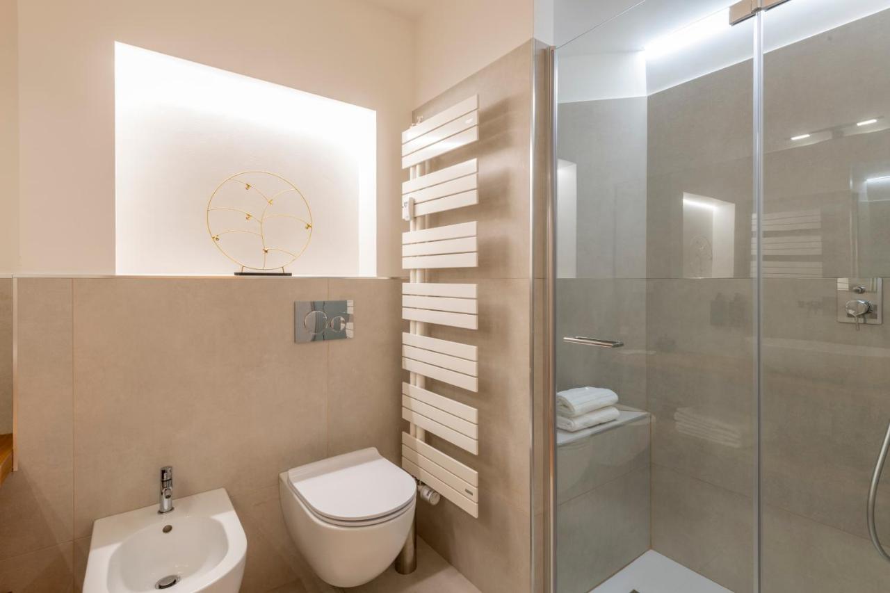 Milan Royal Suites Duomo Exterior foto