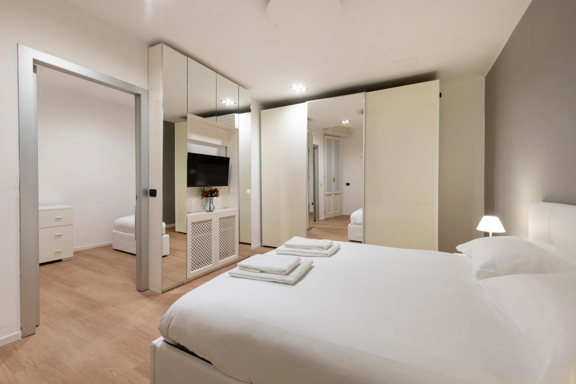Milan Royal Suites Duomo Exterior foto